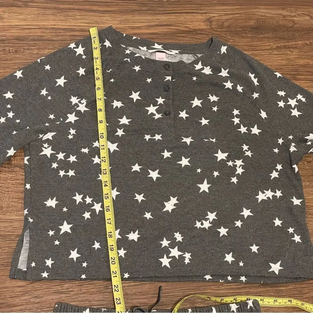 Victoria’s Secret Jogger Pajama Set Stars Gray and White Size Small
